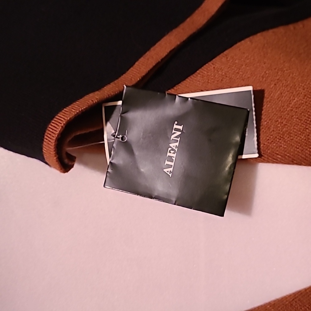 Alfani Elegant Black and Brown Cardigan Sweater Size XL New - Picture 5 of 6